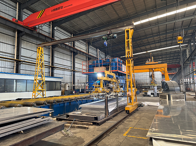 Stainless Steel Plates in Our Warehouse - Shandong Puxin Steel Product Video Showcase